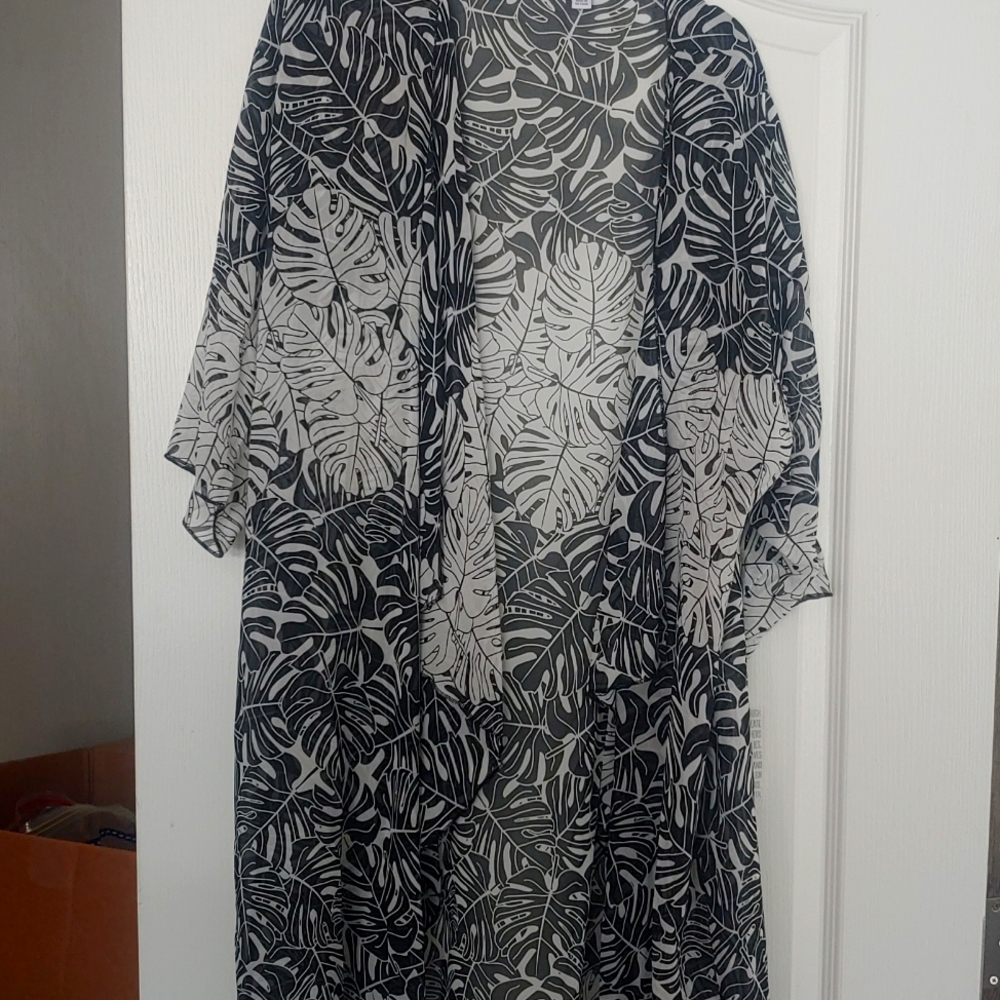 Lularoe Shirley